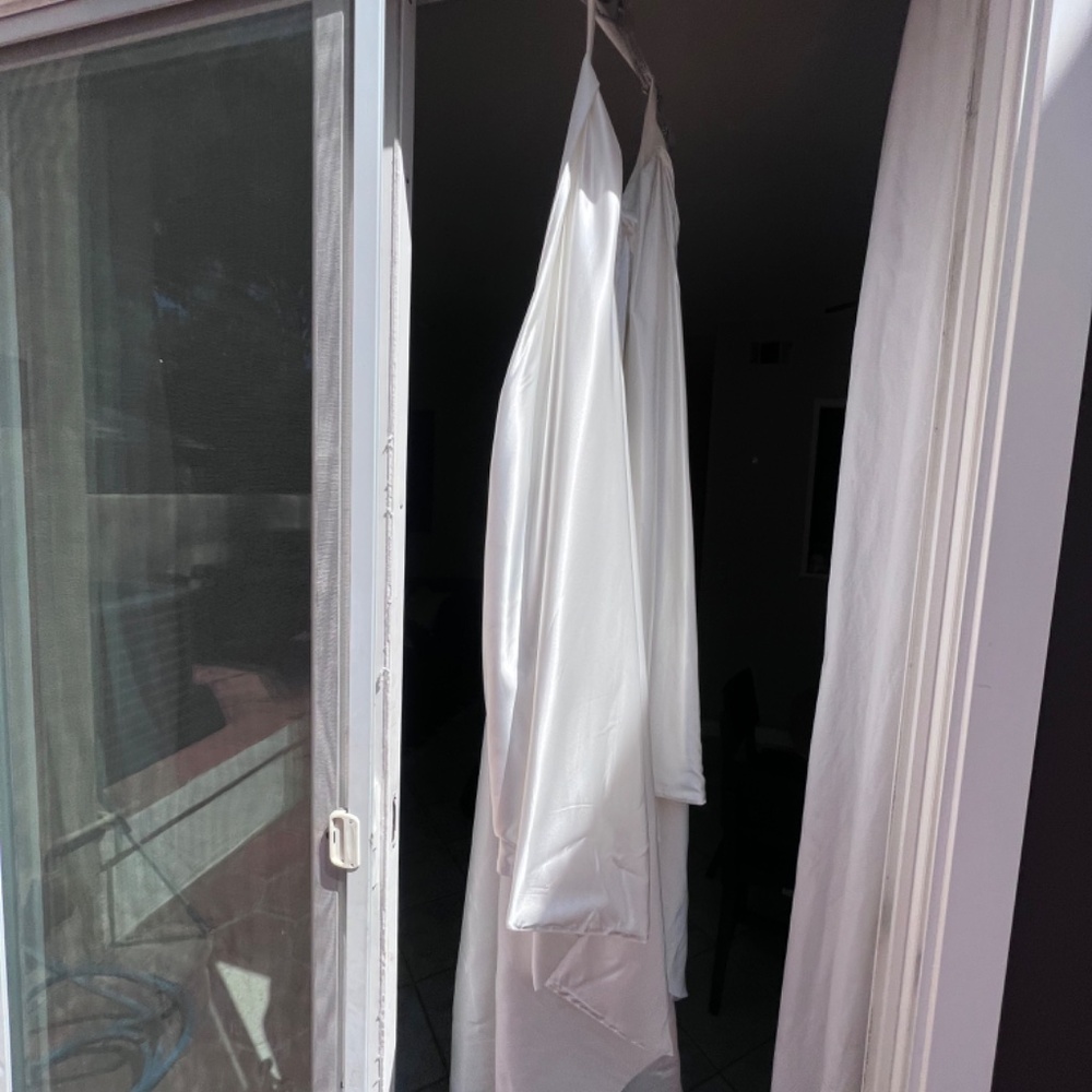 Wedding dress OVERSKIRT (wedding dress not included. Just overskirt!) - Picture 6 of 14